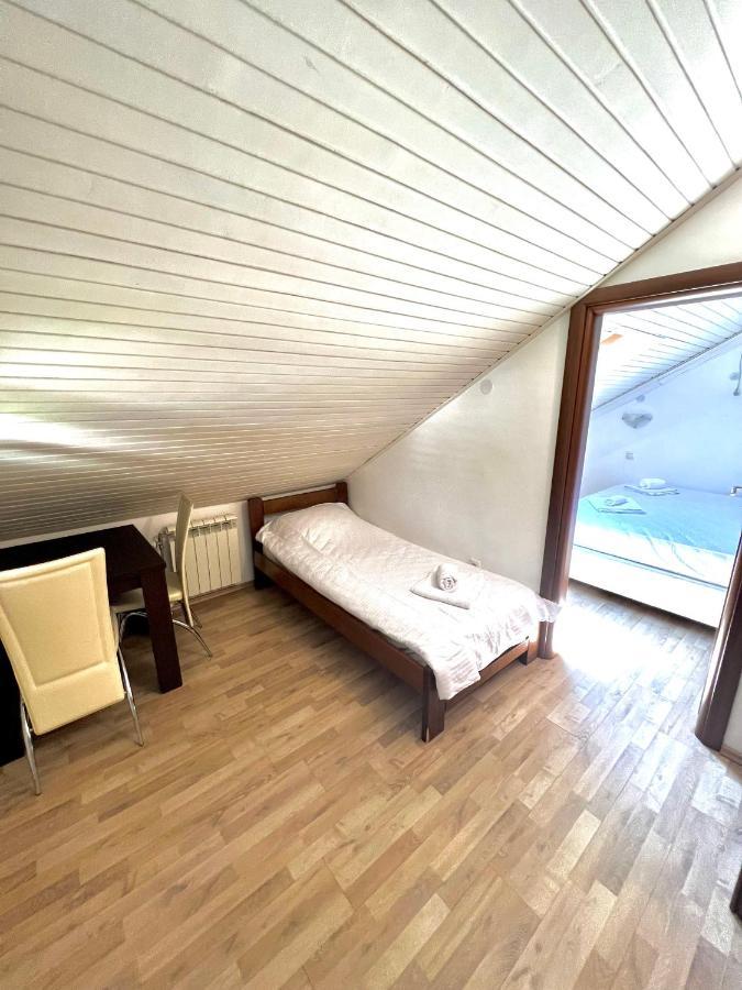 Apartments Family Τίβατ Εξωτερικό φωτογραφία