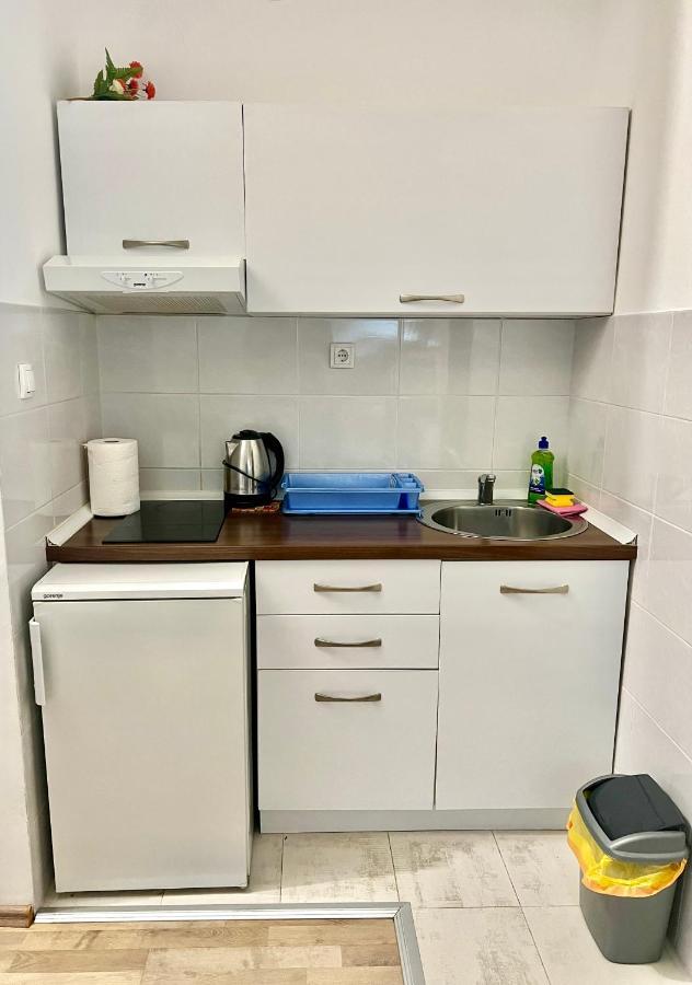 Apartments Family Τίβατ Εξωτερικό φωτογραφία