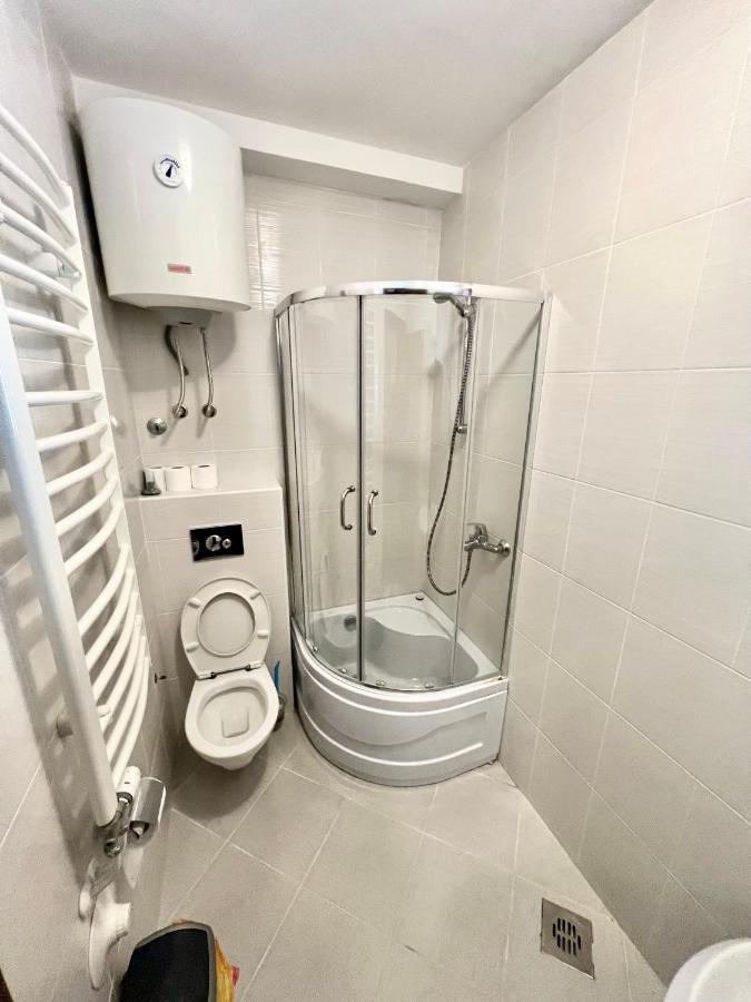 Apartments Family Τίβατ Εξωτερικό φωτογραφία